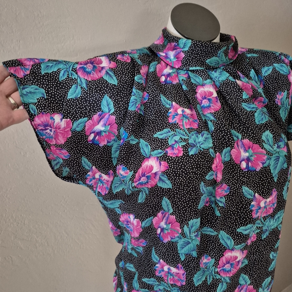 Vintage 80s Pink Floral And Dots Black Blouse Women's Top 12 - Picture 3 of 9